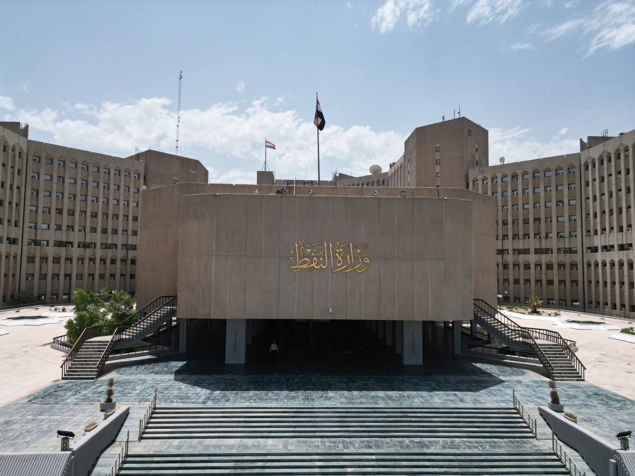 وزارة النفط: وفرنا اكثر من 17 مليار دولار  بتقليل حرق الغاز...