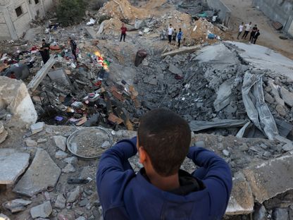 استشهد 42 فلسطينيا برصاص الاحتلال الصهيوني بينهم 24 كانوا ينتظرون مساعدات انسانية