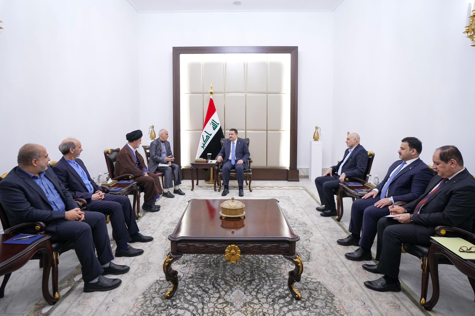 السوداني يستقبل وفد مجلس الشورى الإيراني