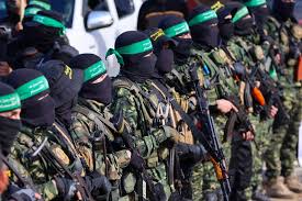 مسؤول سعودي ينتقد قادة حماس " لم يسمعوا توجيهات الله سبحانه وتعالى