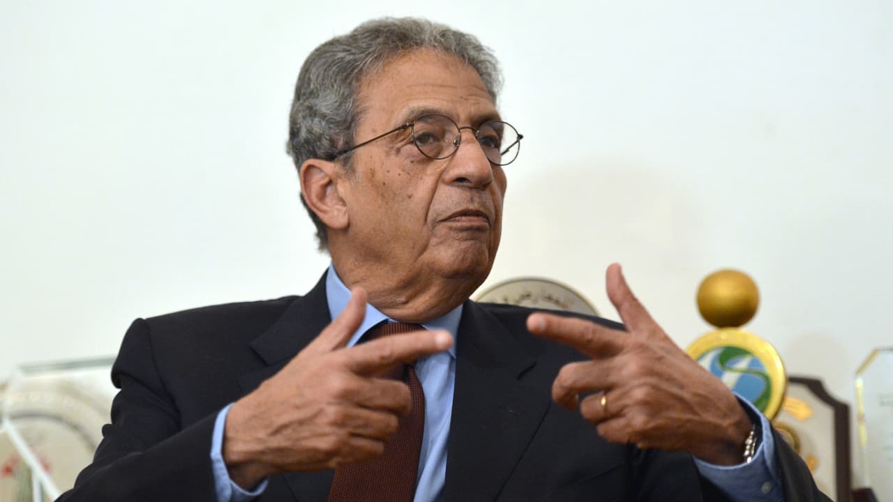 عمرو موسي يغرد من جديد*: مانشهده يتجاوز التطبيع إلى التبعية....