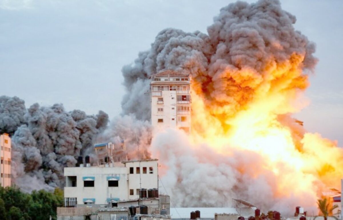 في الميدان .. استشهد 17 فلسطينيًا جراء قصف صهيوني مكثف
