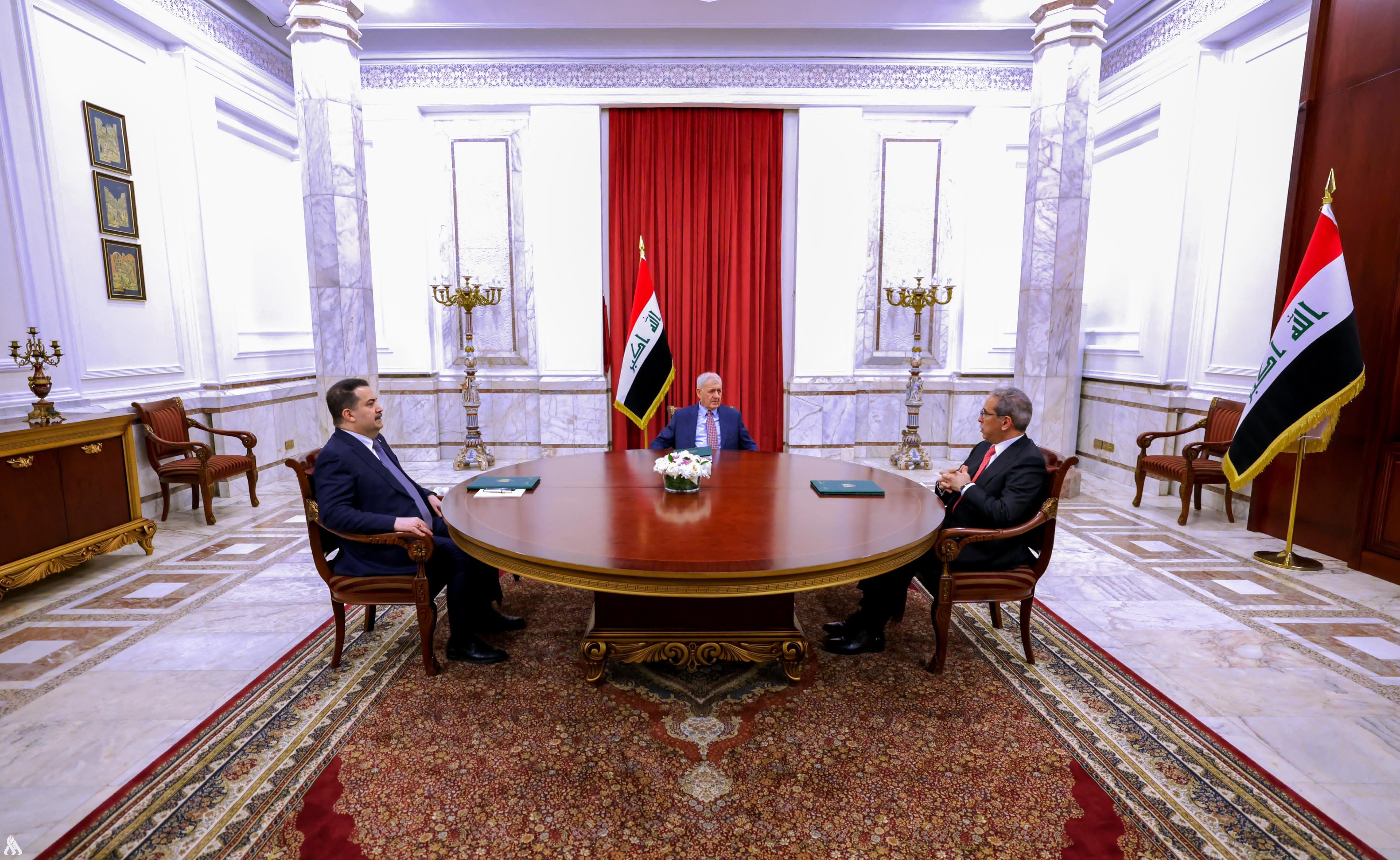الرئاسات الثلاث في العراق: مفترق توافق أم بوابة أزمة جديدة؟»