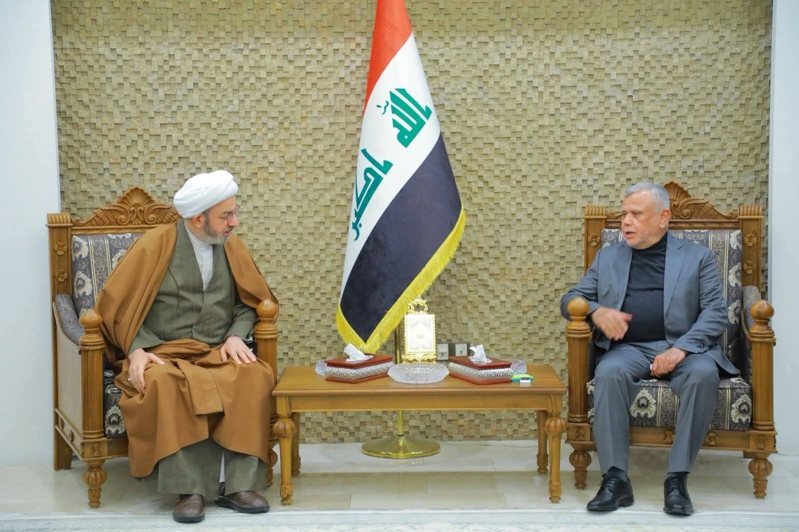 الدعوة وبدر يجددان العهد السياسي  :  وحدة الإطار أولوية… والمالكي مرشح الاستحقاق الدستوري لرئاسة الحكومة