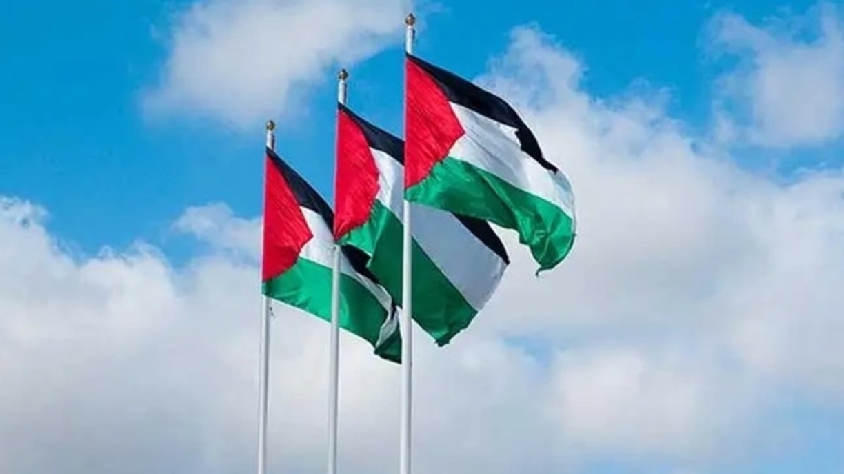 فلسطين تؤكد دعمها لسيادة الكويت وتدعو لاحترام قانون البحار بعد خطوة العراق البحرية.