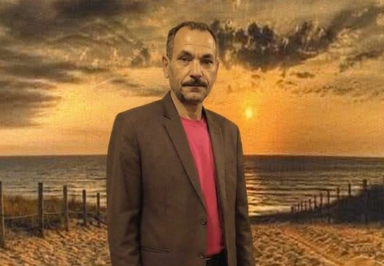 أنشودة  : لغيرك لا أمد يدي ..!! للشاعر عبد الحسين بريسم