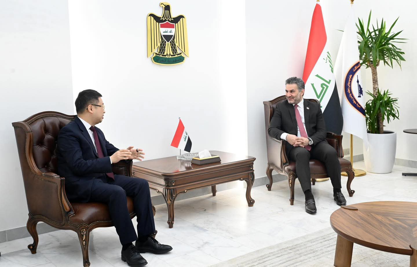هيأة الإعلام والاتصالات تبحث مع هواوي تسريع التحول الرقمي في العراق...