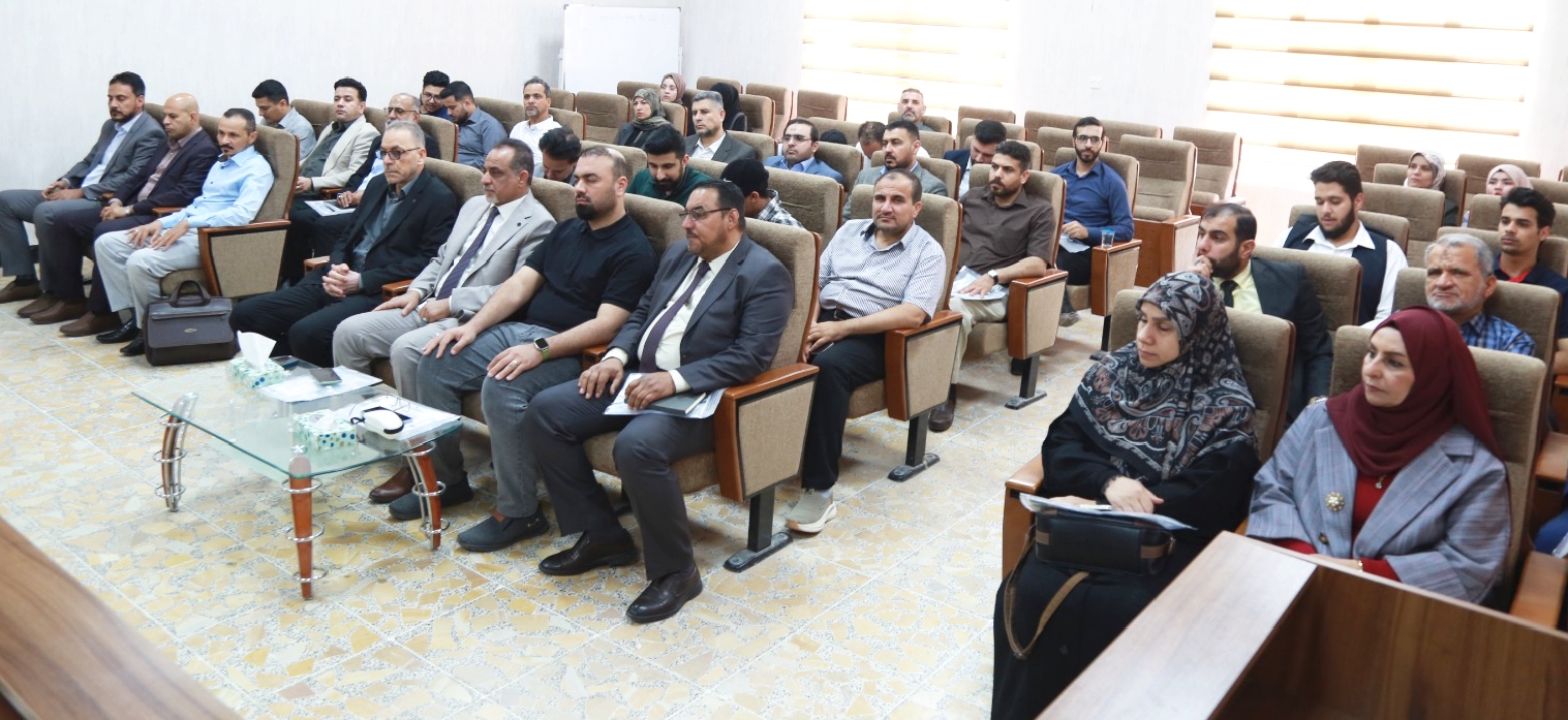 جامعة الكوفة تعقد ندوة حول تطوير هوائيات الإتصالات بالذكاء الإصطناعي