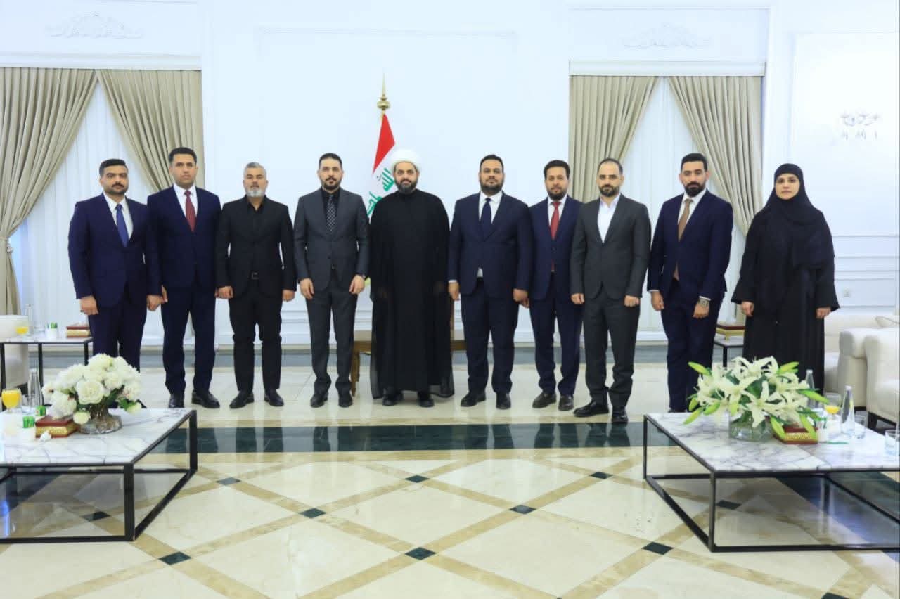الخزعلي يؤكد دعم الدور الرقابي للبرلمان ويشدد على مكافحة الفساد خلال استقباله تجمع نواب بغداد