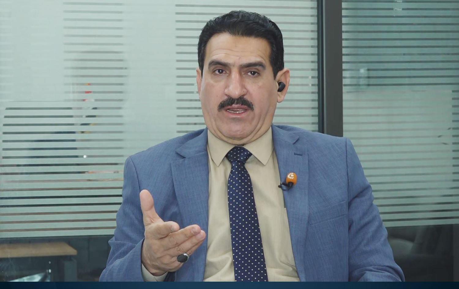 هيأة الإعلام والاتصالات توجه إنذاراً إلى عبد الرحمن الجزائري بشأن تصريحات إعلامية تناولت قضايا منظورة أمام القضاء