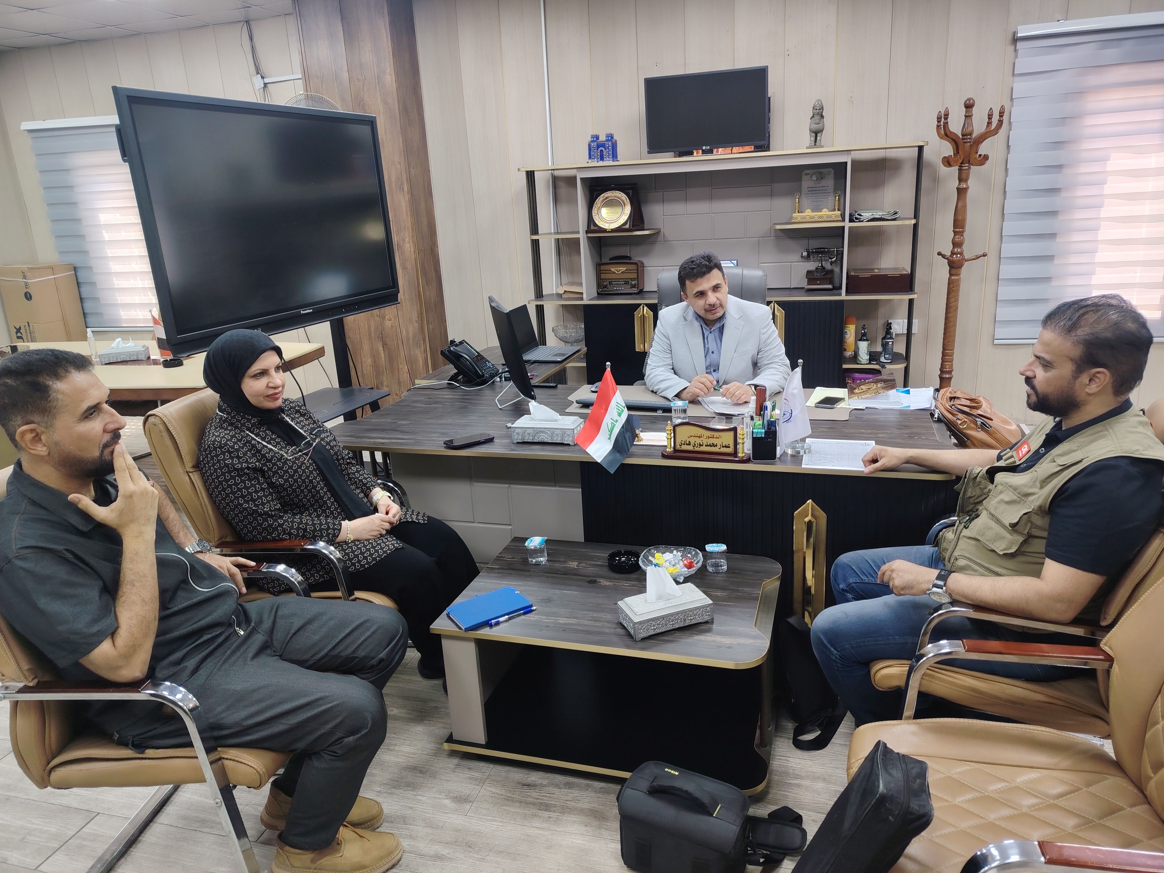 شبكة فرجال الإخبارية تبحث مع دائرة التخطيط والمتابعة بوزارة الاتصالات آفاق التعاون في التنمية الرقمية والذكاء الاصطناعي..