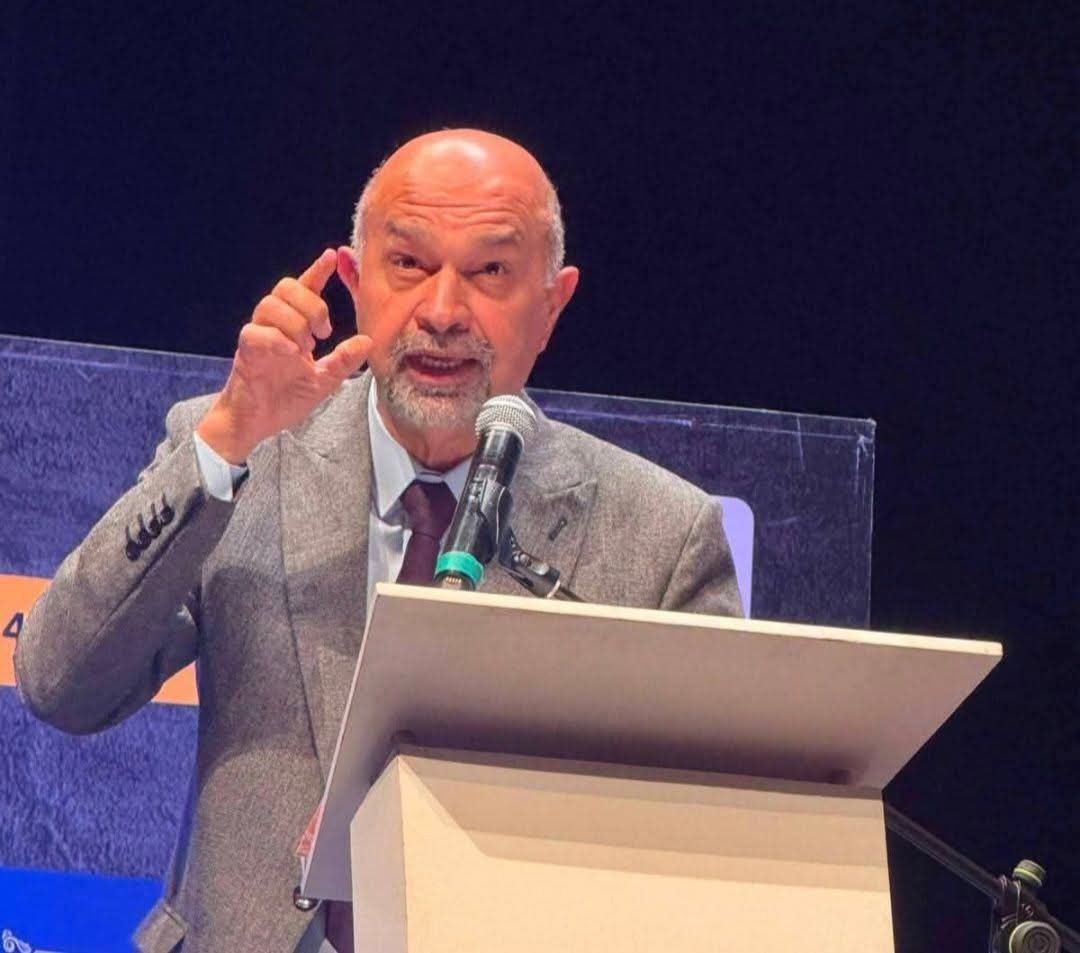 علي الشلاه ممثلاً لدجلة والفرات في مهرجان الأنهار الكبرى العالمي للشعر في الصين..