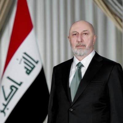 رئيس الجمهورية يصدر مرسوما جمهوريا بتعيين 11 وزيراً و3 نواب لرئيس الوزراء